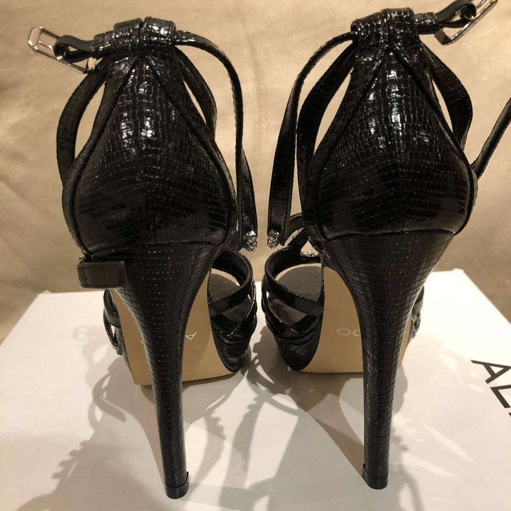 💃🏿LIKE AND GET 30% OFF💃🏿 BNIB ALDO • Women’s Sandal - Picture 4 of 9
